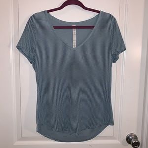 Lululemon Woman’s Short Sleeve Sheer Shirt